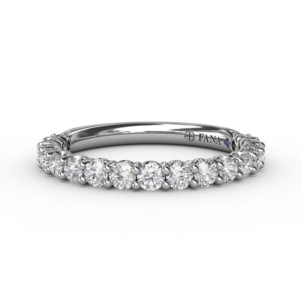 This beautiful diamond wedding band is designed to match engagement ring style S3219 (5552793714843)