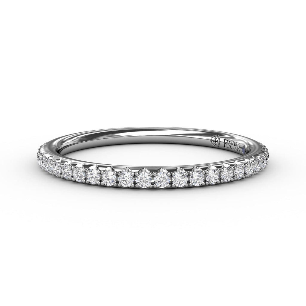 This beautiful diamond wedding band is designed to match engagement ring style S3266 (5552795615387)